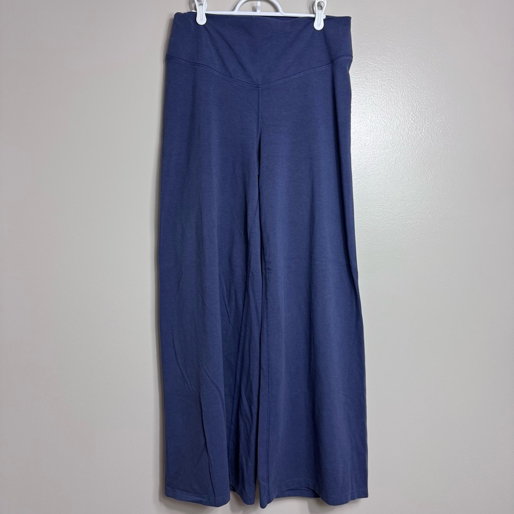 Old Navy Large Active Powerchill Wide Leg Pull-On Pants
